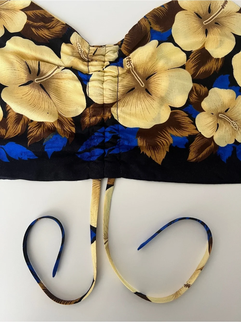 Hibiscus Collection Hawaii Floral Halter Top NWT Tropical Rayon - Picture 5 of 10